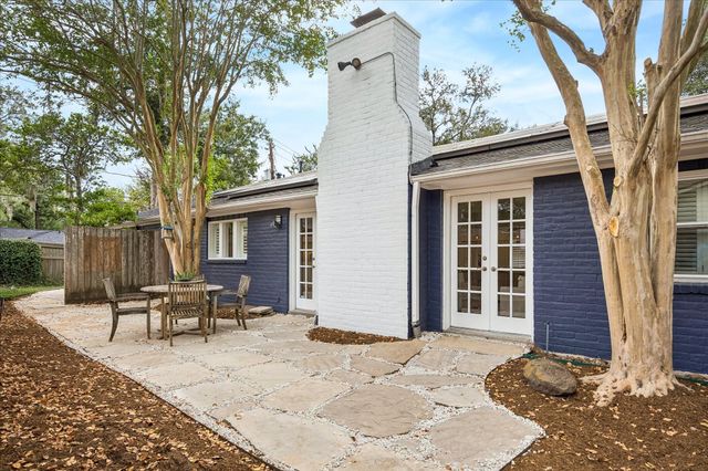 10323 Green Tree Road, Houston, TX 77042