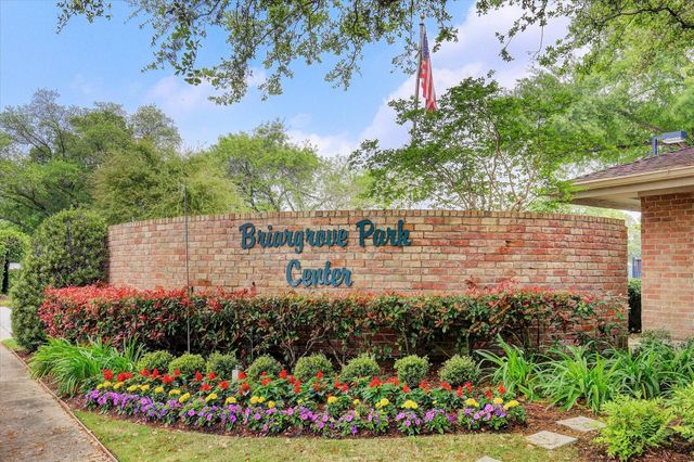 10323 Green Tree Road, Houston, TX 77042