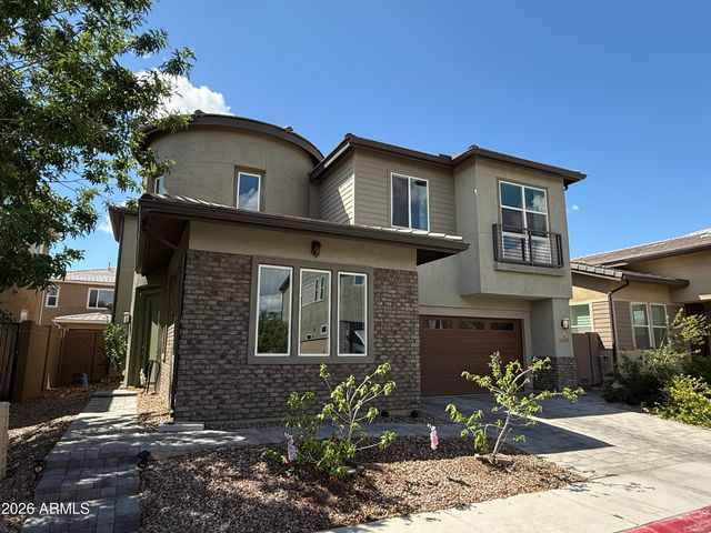 1729 W Myrna Lane, Tempe, AZ 85284