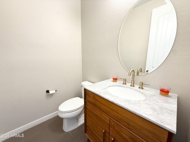 1729 W Myrna Lane, Tempe, AZ 85284