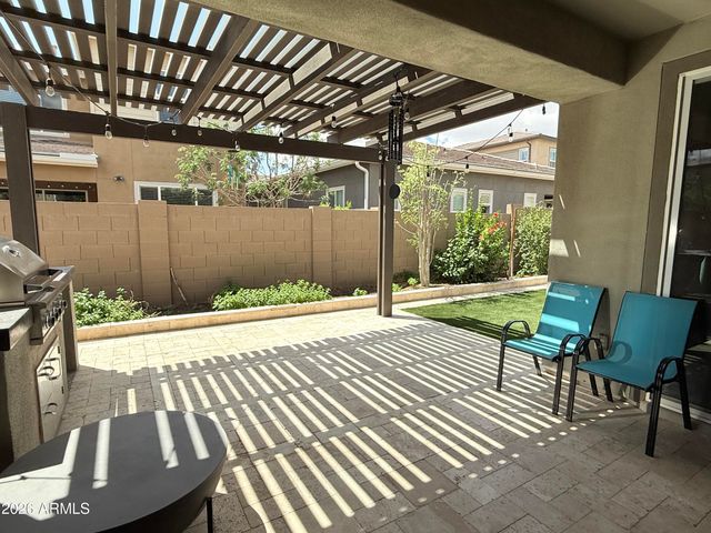 1729 W Myrna Lane, Tempe, AZ 85284