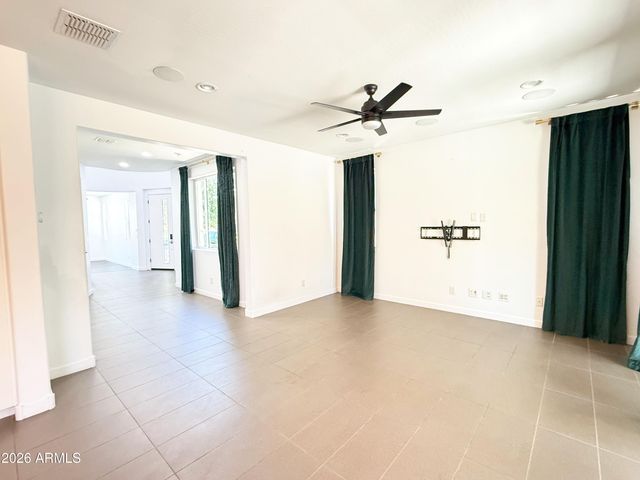 1729 W Myrna Lane, Tempe, AZ 85284