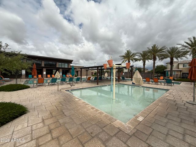 1729 W Myrna Lane, Tempe, AZ 85284