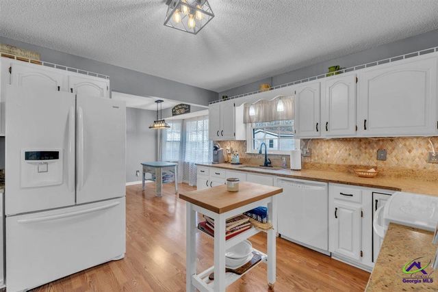 174 Majestic Oak Circle, Byron, GA 31008