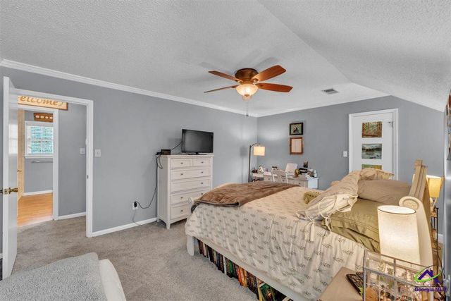 174 Majestic Oak Circle, Byron, GA 31008