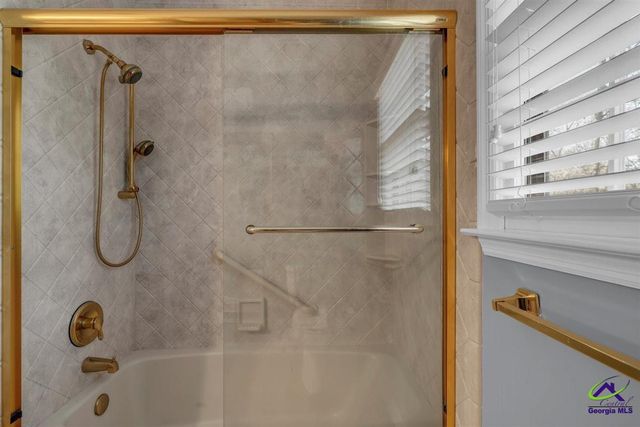 174 Majestic Oak Circle, Byron, GA 31008