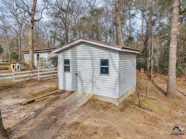 174 Majestic Oak Circle, Byron, GA 31008