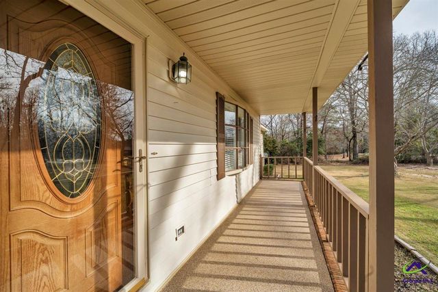 174 Majestic Oak Circle, Byron, GA 31008