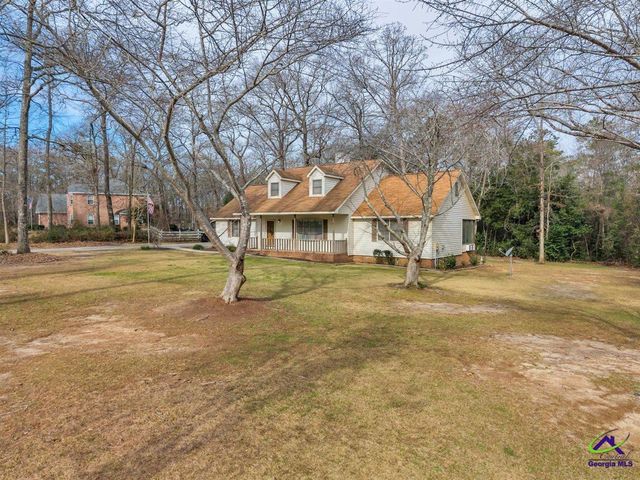 174 Majestic Oak Circle, Byron, GA 31008