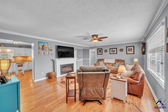 174 Majestic Oak Circle, Byron, GA 31008