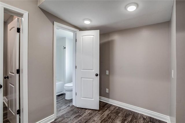3300 Holmes Street, Kansas City, MO 64109