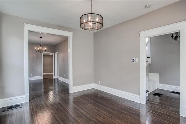3300 Holmes Street, Kansas City, MO 64109