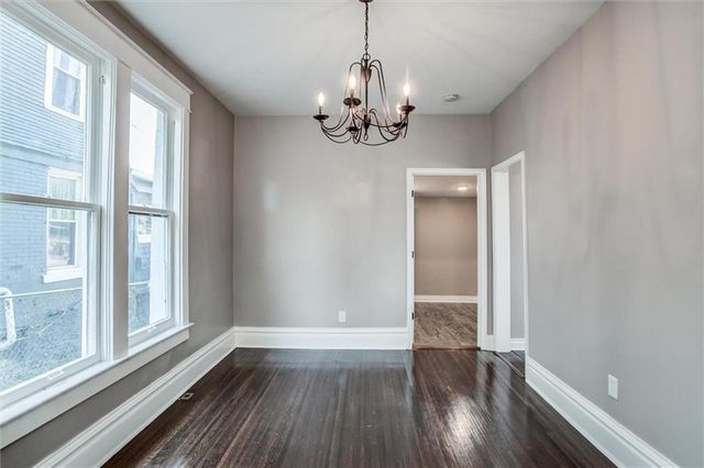 3300 Holmes Street, Kansas City, MO 64109