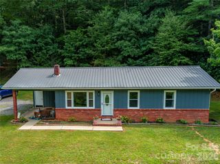 638 Three Quarter Creek Road, Burnsville, NC 28714