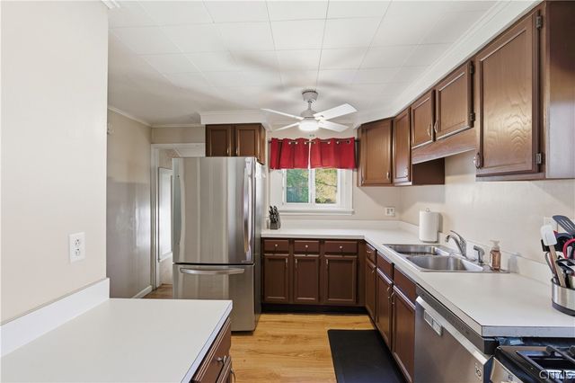 106 Lynhurst Avenue, Clay, NY 13212