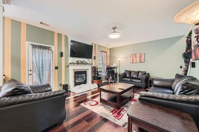 2331 FLOWERDALE Court, Douglasville, GA 30135