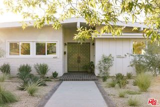 4301 Manson Avenue, Woodland Hills (los Angeles), CA 91364