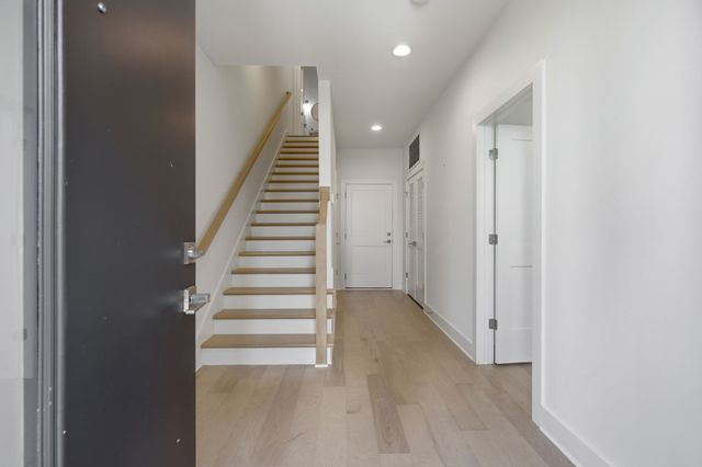 1011 44th Ave N Unit 5, Nashville, TN 37209