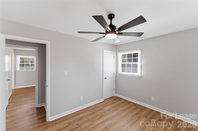 527 Wilson Farm Road, Gastonia, NC 28056