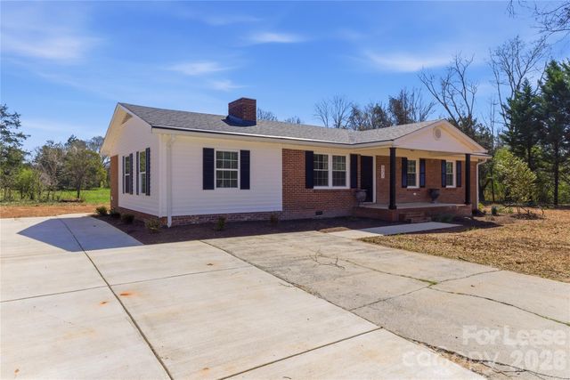527 Wilson Farm Road, Gastonia, NC 28056
