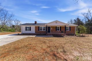 527 Wilson Farm Road, Gastonia, NC 28056