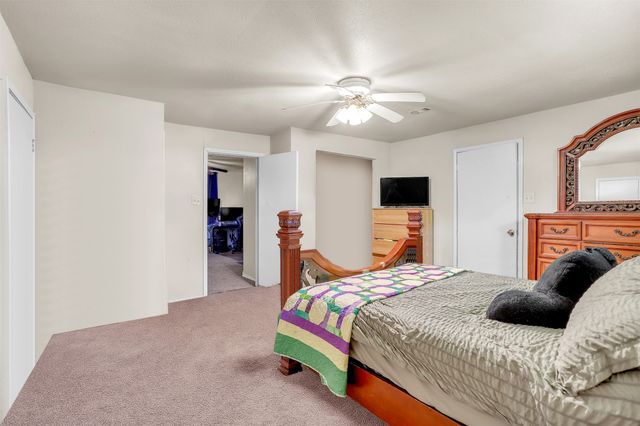 270 E Lamar Street, Palmer, TX 75152