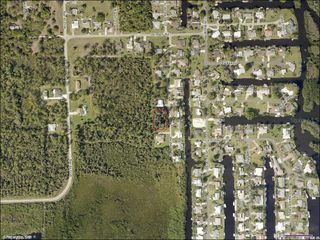 2271 WESTWOOD ROAD, North Fort Myers, FL 33917