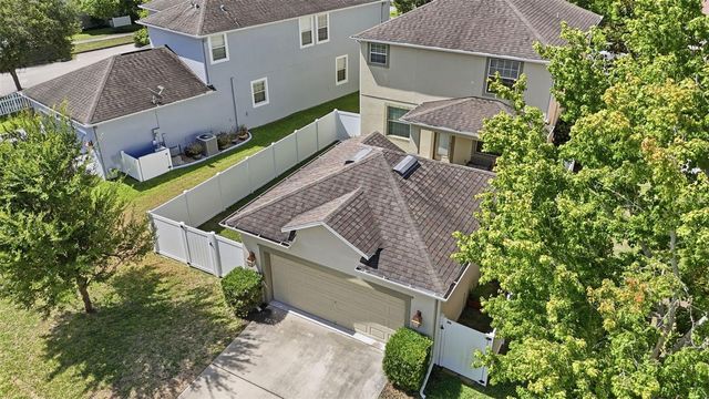 6829 SUNDROP STREET, Harmony, FL 34773