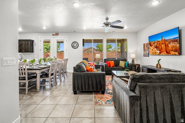 379 N PUERTA DR, Washington, UT 84780