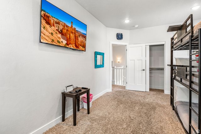 379 N PUERTA DR, Washington, UT 84780