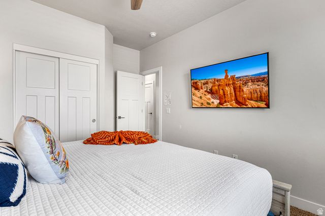 379 N PUERTA DR, Washington, UT 84780