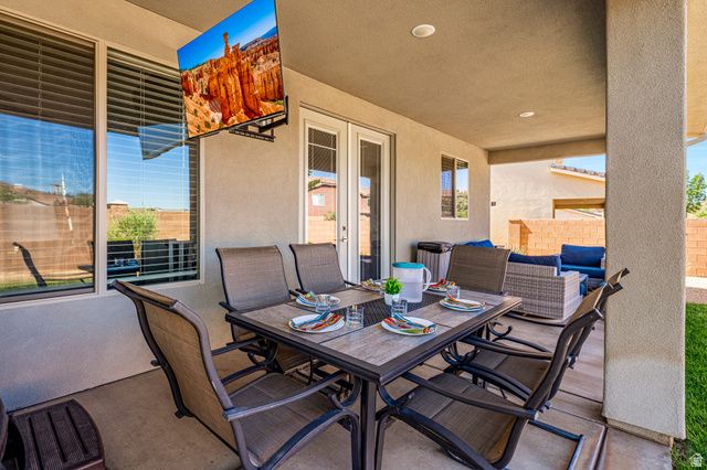 379 N PUERTA DR, Washington, UT 84780