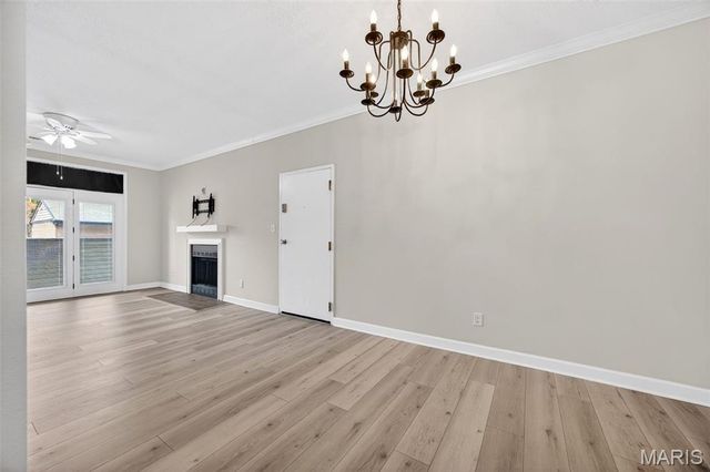 13811 Amiot Drive A, St Louis, MO 63146