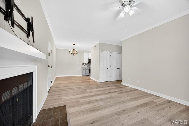 13811 Amiot Drive A, St Louis, MO 63146