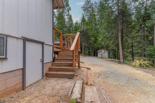 26742 High Trees Dr, Pioneer, CA 95666