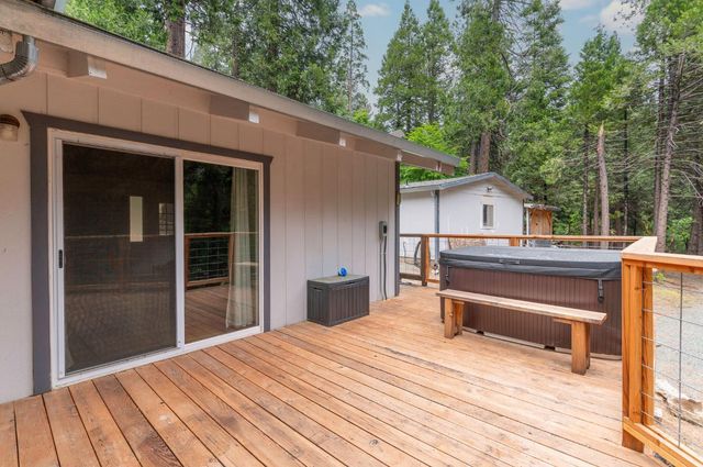 26742 High Trees Dr, Pioneer, CA 95666