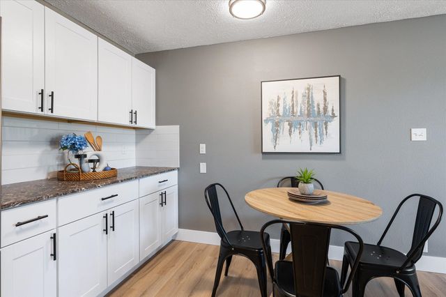 6212 N Assembly St, Spokane, WA 99205
