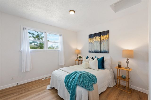 6212 N Assembly St, Spokane, WA 99205
