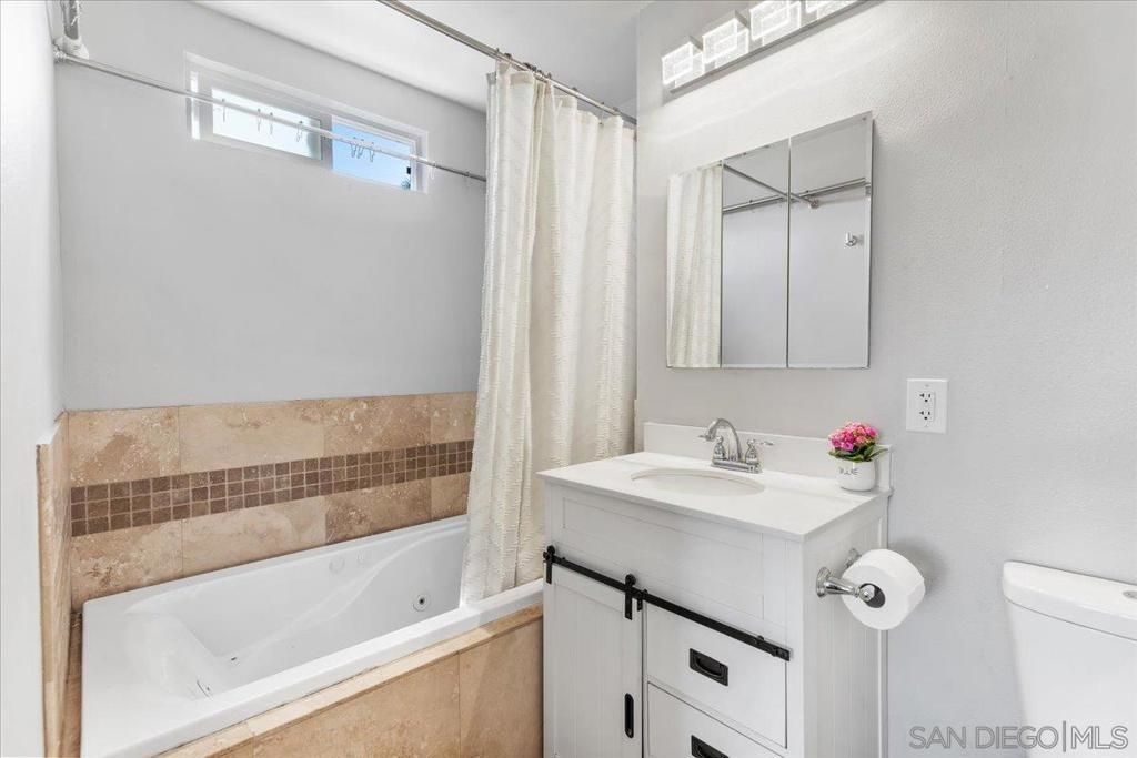 Image 28 of property listing at 13423 Floral Ave, Poway, CA 92064