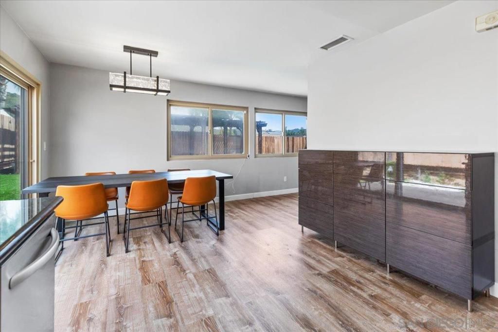 Image 9 of property listing at 13423 Floral Ave, Poway, CA 92064