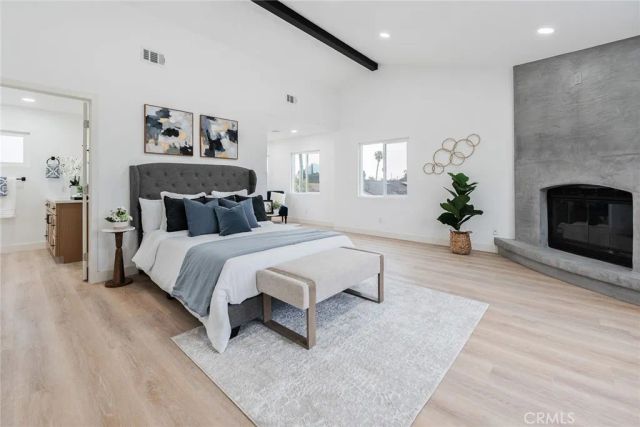 945 N Summer, Anaheim, CA 92805