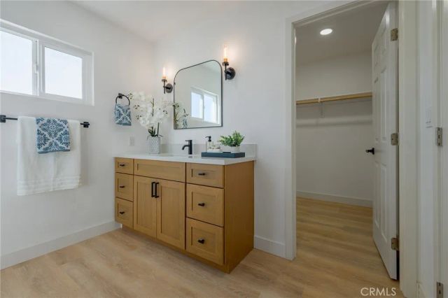 945 N Summer, Anaheim, CA 92805