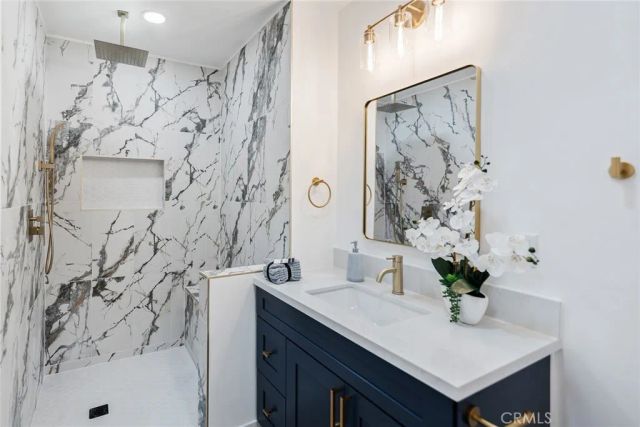 945 N Summer, Anaheim, CA 92805