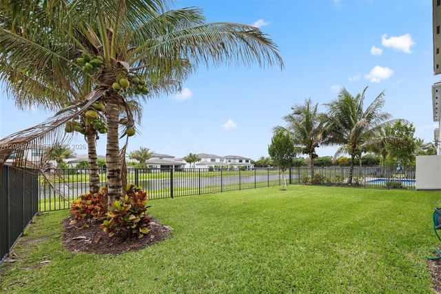 17041 Teton River Road, Boca Raton, FL 33496