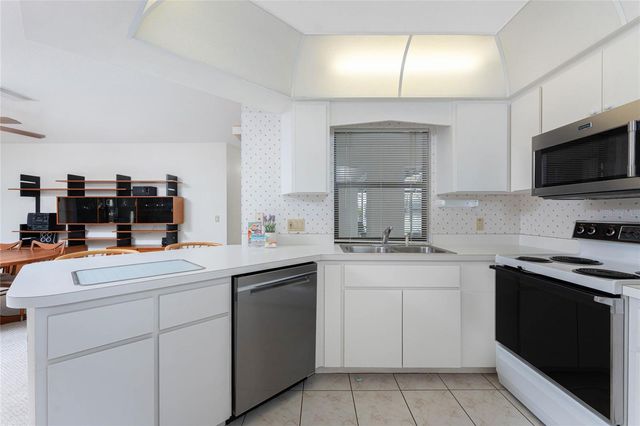 21 BUNKER LANE, Rotonda West, FL 33947