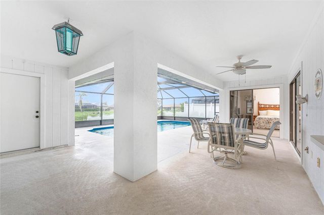 21 BUNKER LANE, Rotonda West, FL 33947