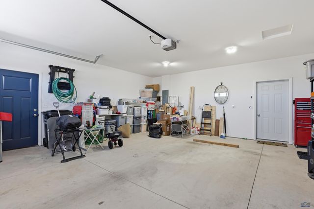 2621 HENNESSY DRIVE, Rapid City, SD 57701