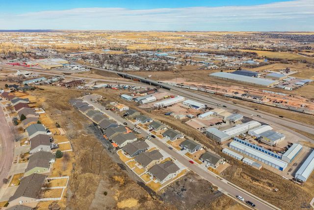 2621 HENNESSY DRIVE, Rapid City, SD 57701