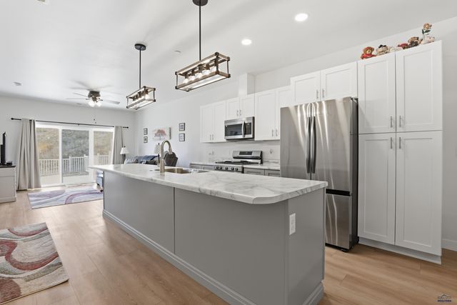 2621 HENNESSY DRIVE, Rapid City, SD 57701