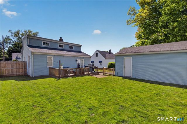 39 Westview Street, Hamden, CT 06514